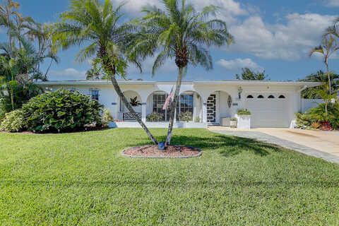 Degan, PORT SAINT LUCIE, FL 34983