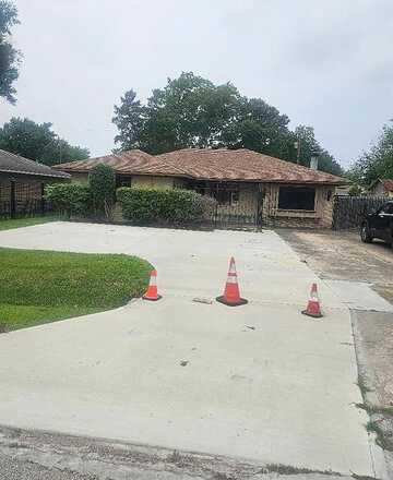 Gracia, HOUSTON, TX 77076