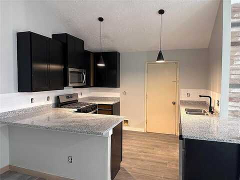 Little Creek, CYPRESS, TX 77433