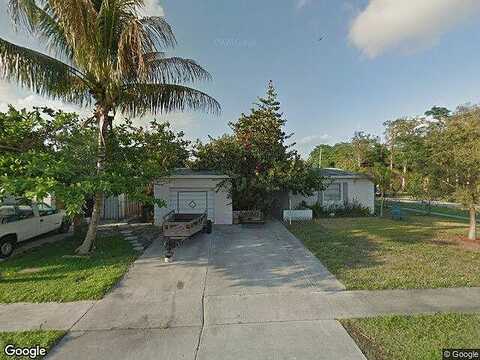 7Th, NORTH LAUDERDALE, FL 33068