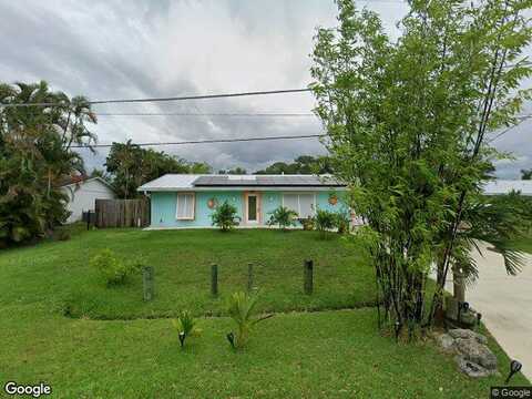 Degan, PORT SAINT LUCIE, FL 34983