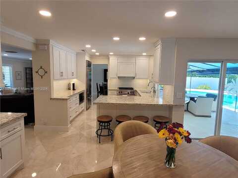 31St, FORT LAUDERDALE, FL 33308