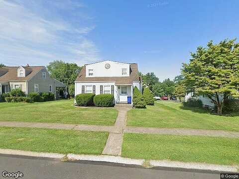 Locust, HELLERTOWN, PA 18055