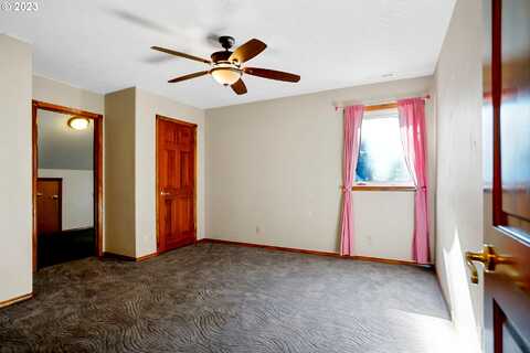 Sunset Hills, TURNER, OR 97392