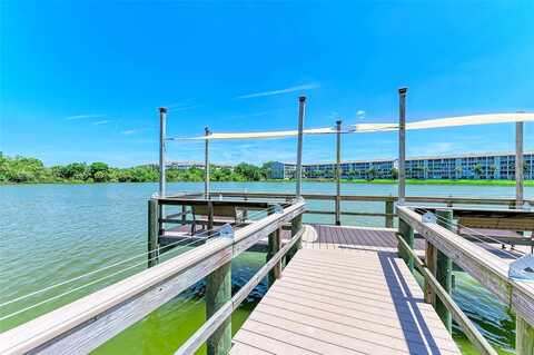 Lake Bayshore, BRADENTON, FL 34205