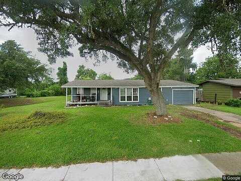 Center Way, LAKE JACKSON, TX 77566