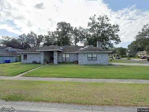 Durant Woods, VALRICO, FL 33596