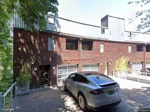 Hoffman, PORTLAND, OR 97201