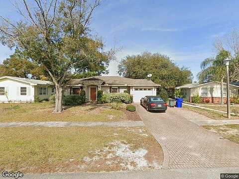 Lily, SAINT AUGUSTINE, FL 32086