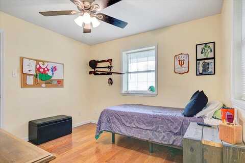 Gilmer, BRIDGE CITY, TX 77611