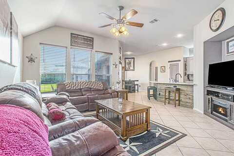 Daisy Bloom, CYPRESS, TX 77433