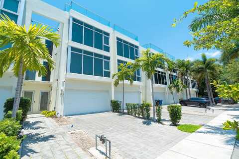 Hendricks, FORT LAUDERDALE, FL 33301