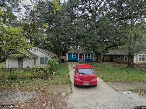 Diana, TAMPA, FL 33610