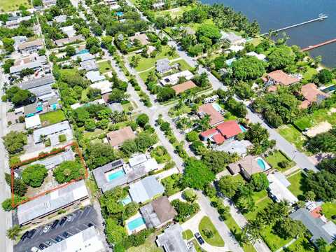 Federal, Lake Worth, FL 33460