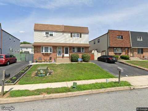 Nicole, SECANE, PA 19018