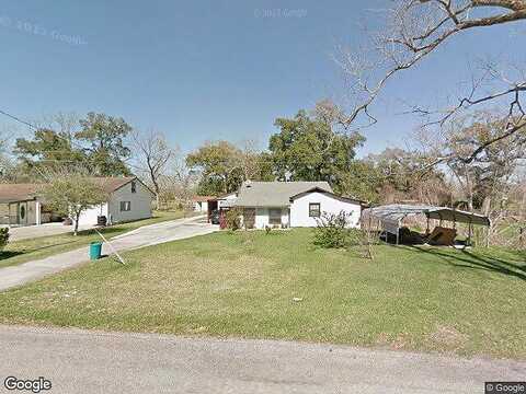 Pecan, CLUTE, TX 77531