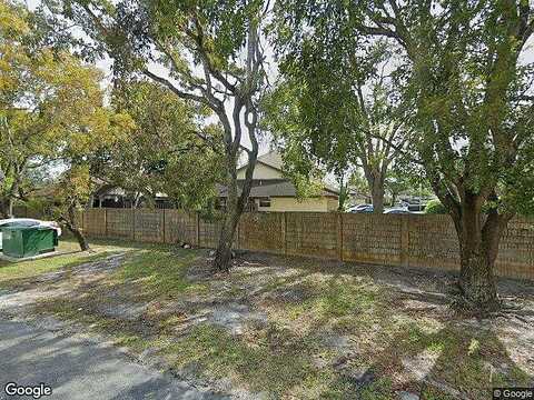 97Th, PEMBROKE PINES, FL 33025