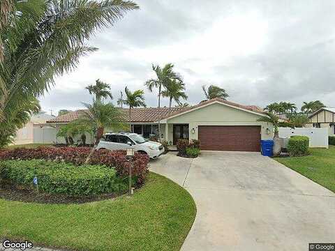 Dolphin, RIVIERA BEACH, FL 33404