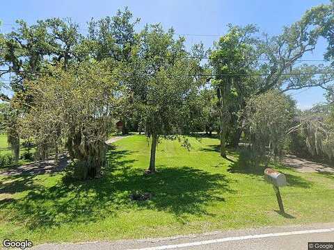 Collier, CLUTE, TX 77531