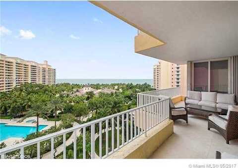 Crandon, KEY BISCAYNE, FL 33149