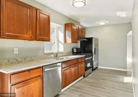 2 1/2, MINNEAPOLIS, MN 55421
