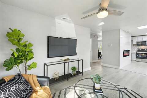 Mundy, DALLAS, TX 75216