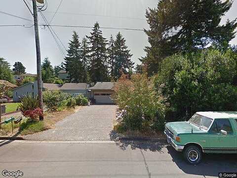11Th, FLORENCE, OR 97439