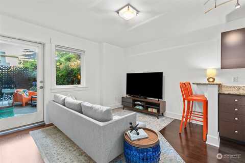 39Th, SEATTLE, WA 98107