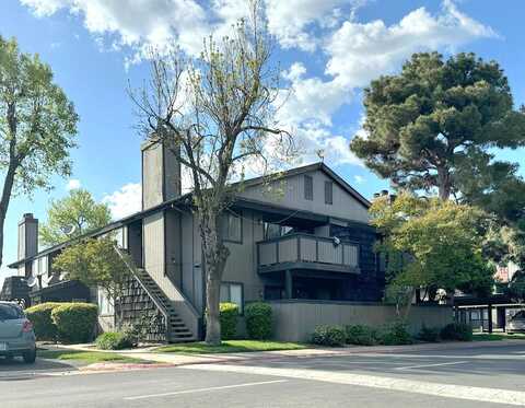Chestnut, FRESNO, CA 93702