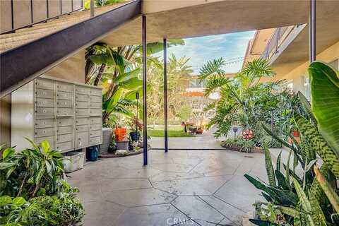 1St, LONG BEACH, CA 90802