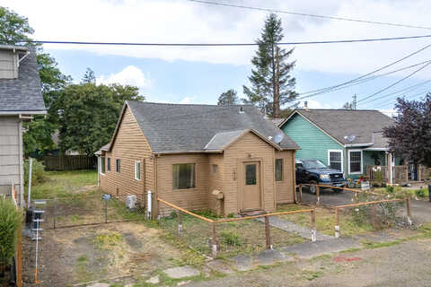 Grove, TILLAMOOK, OR 97141
