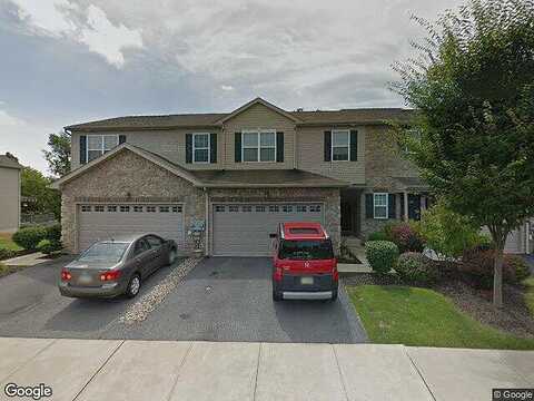 Deena, EASTON, PA 18040