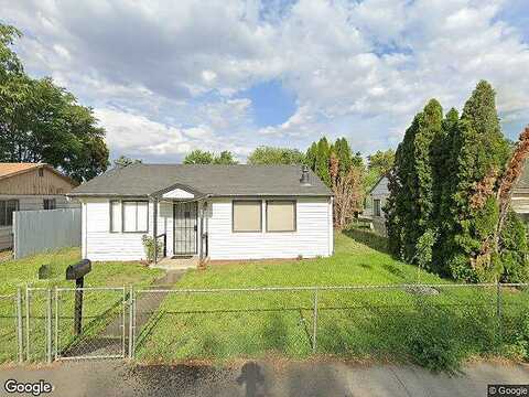 S 2Nd Ave, Yakima, WA 98901