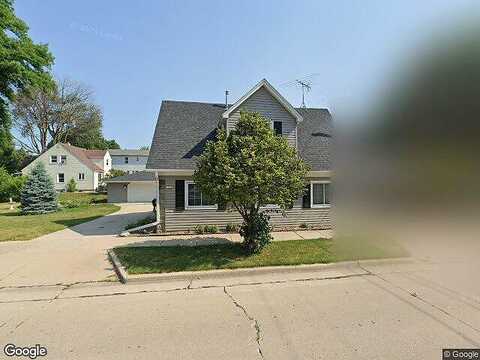 Hayes, MILWAUKEE, WI 53219
