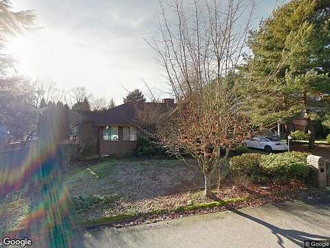 Sunny Hill, LAKE OSWEGO, OR 97034