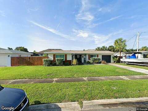 Penguin, SATELLITE BEACH, FL 32937