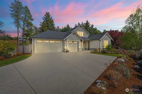 Tasanee, STEILACOOM, WA 98388