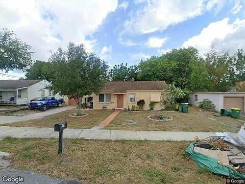 Beverly, COCOA, FL 32922