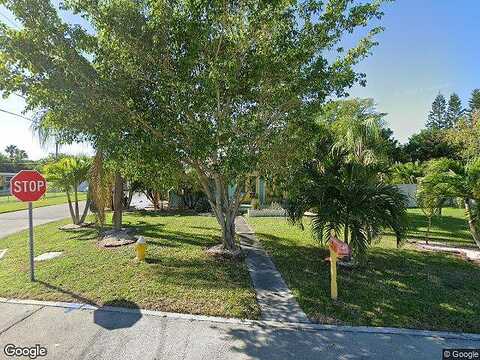 4Th, MADEIRA BEACH, FL 33708