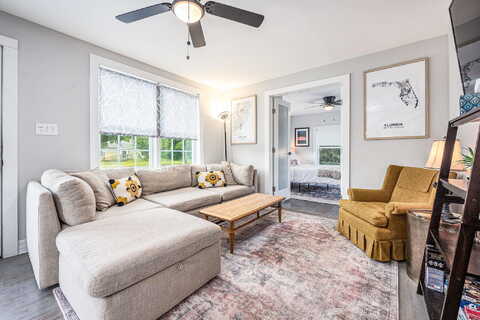 Dexter, PENSACOLA, FL 32507