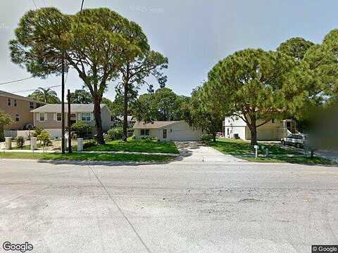 Riverside, TARPON SPRINGS, FL 34689