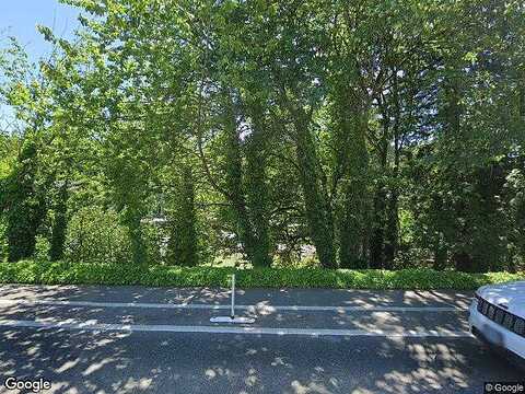 40Th, PORTLAND, OR 97219