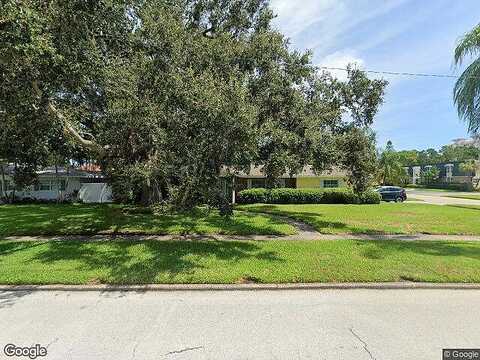 Bayview, SAINT PETERSBURG, FL 33704