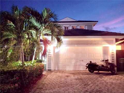 4Th, HOMESTEAD, FL 33033
