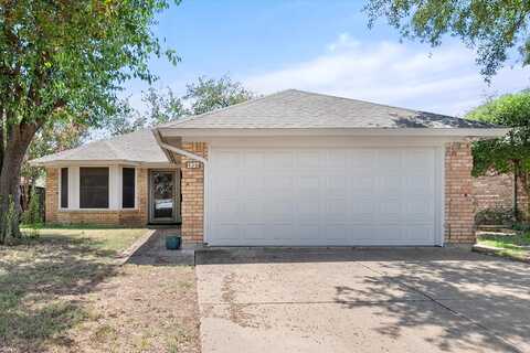 Green Willow, FORT WORTH, TX 76134