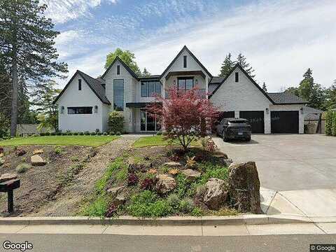 Amber, LAKE OSWEGO, OR 97034
