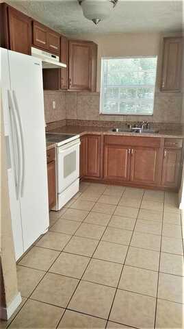 Preston, SAINT PETERSBURG, FL 33712