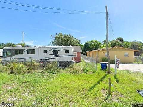 26Th, FORT PIERCE, FL 34947