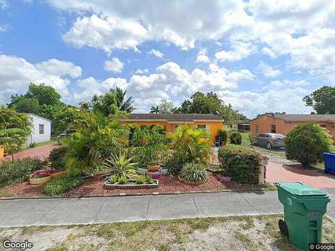 29Th, OPA LOCKA, FL 33054
