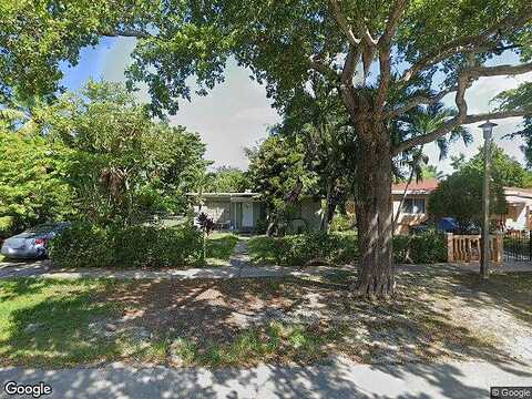 121St, NORTH MIAMI, FL 33167